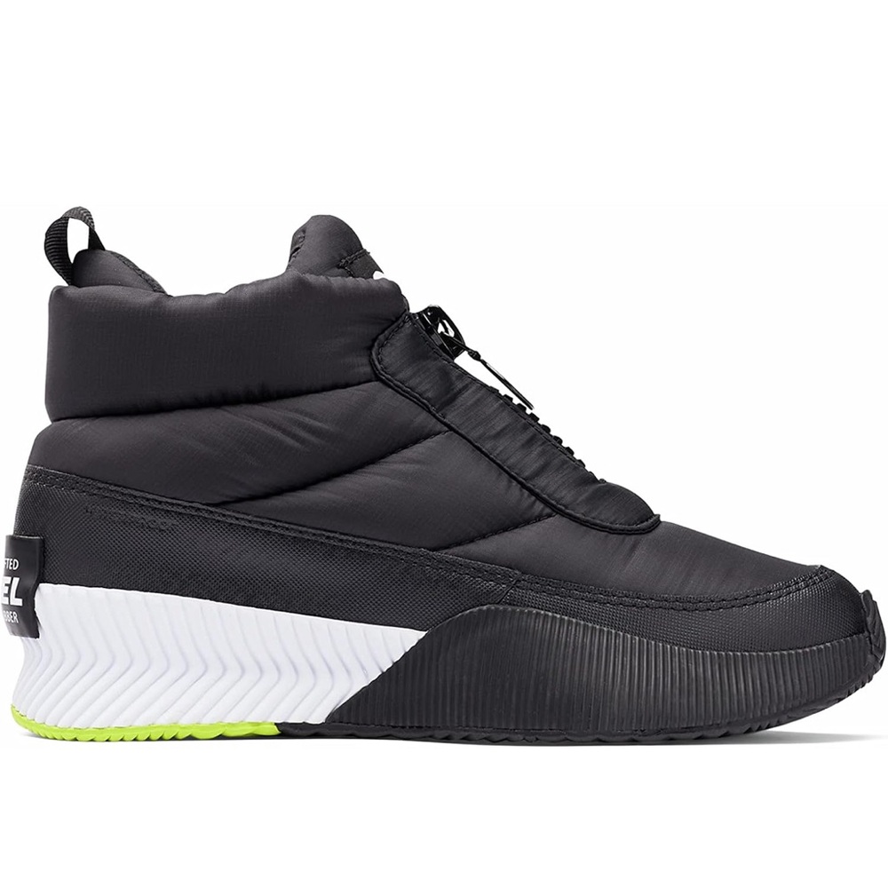 NEW Women’s Sorel out and about III puffy zip WP women’s boot size 11